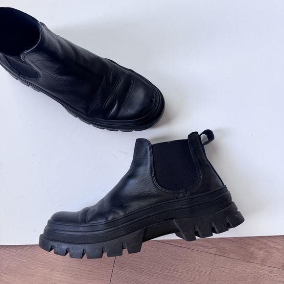 Koio Black Leather Boots 10 Platform Chunky Lung Ankle Grunge Minimalist - Picture 5 of 8